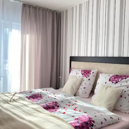 Privat Air - Pavcina Lehota Apartment *